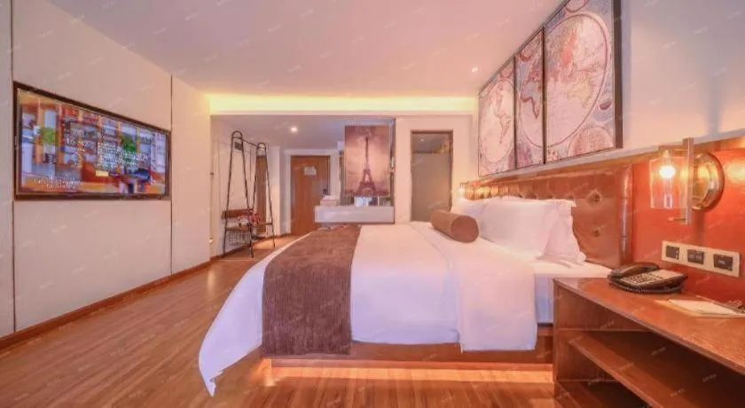 Bed in James Joyce Coffetel Wuhan Gutian Er Road Metro Station