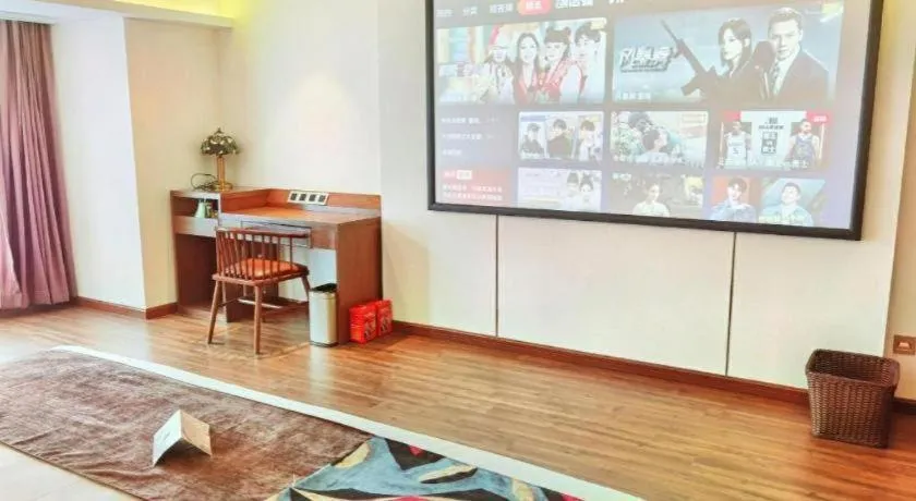 James Joyce Coffetel Wuhan Gutian Er Road Metro Station