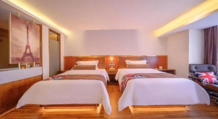 Bed in James Joyce Coffetel Wuhan Gutian Er Road Metro Station