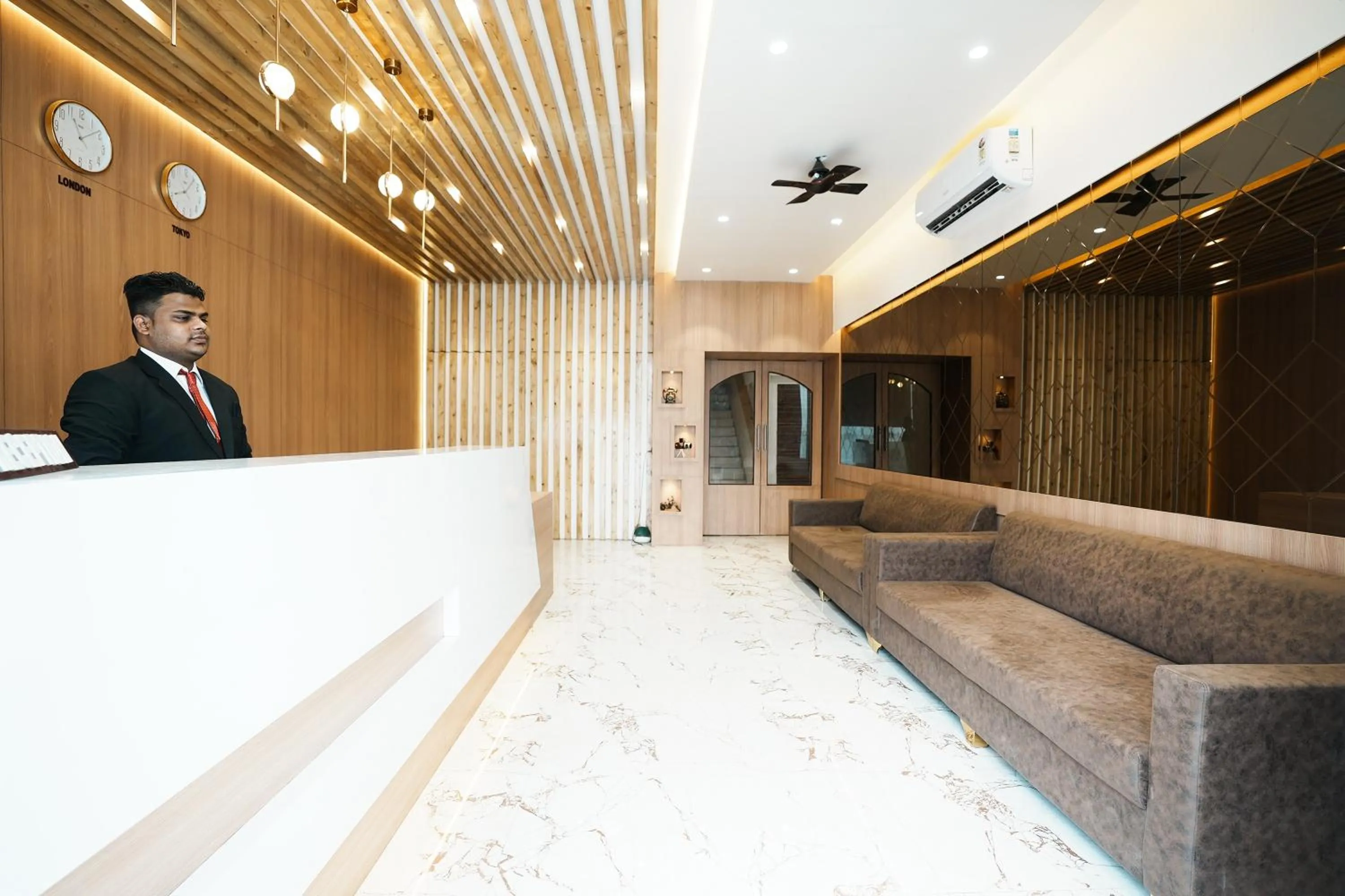 Lobby or reception in Madhav Residency Hotel & Banquet, Kalyan, Mumbai