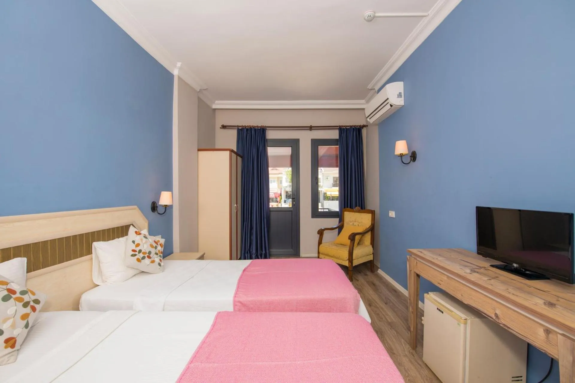 Bed in Akkent Garden Hotel