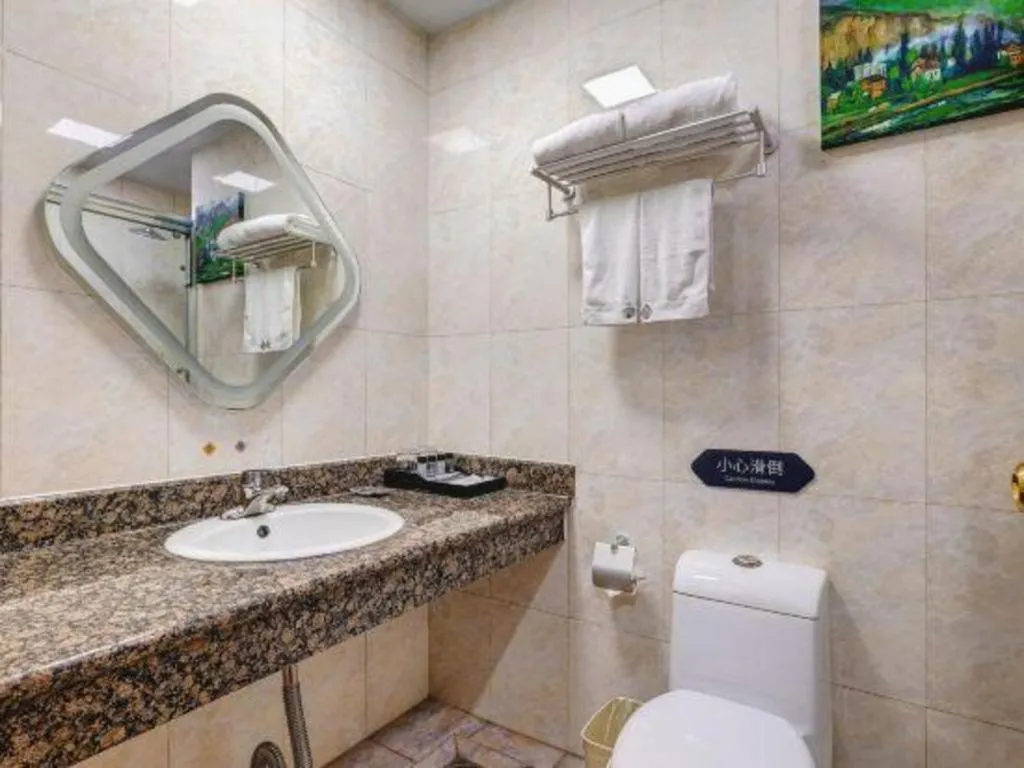 Chonpines Hotel Jining Quanmin Fitness Plaza