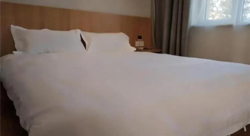 Bed in PAI Hotels Shijiazhuang Railway Station West Square