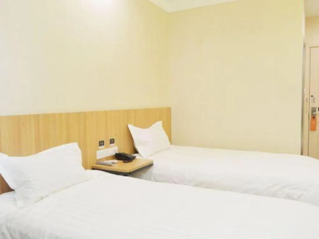 Bed in PAI Hotels Shijiazhuang Railway Station West Square