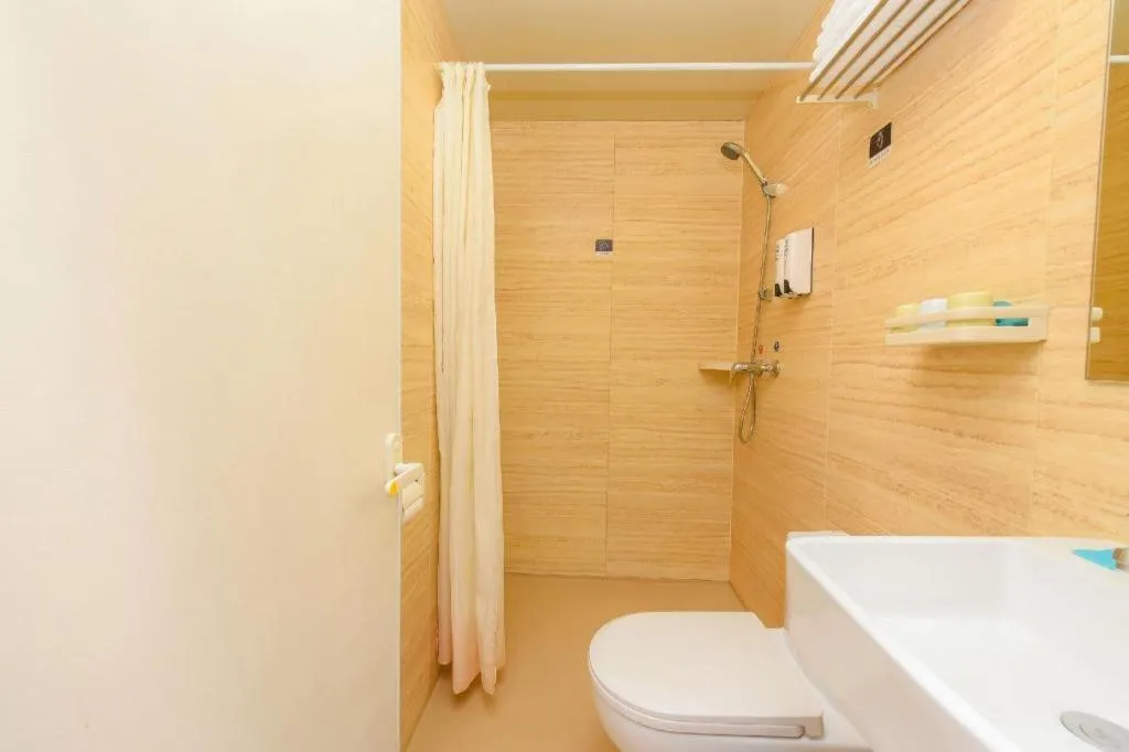 PAI Hotels Shijiazhuang Railway Station West Square