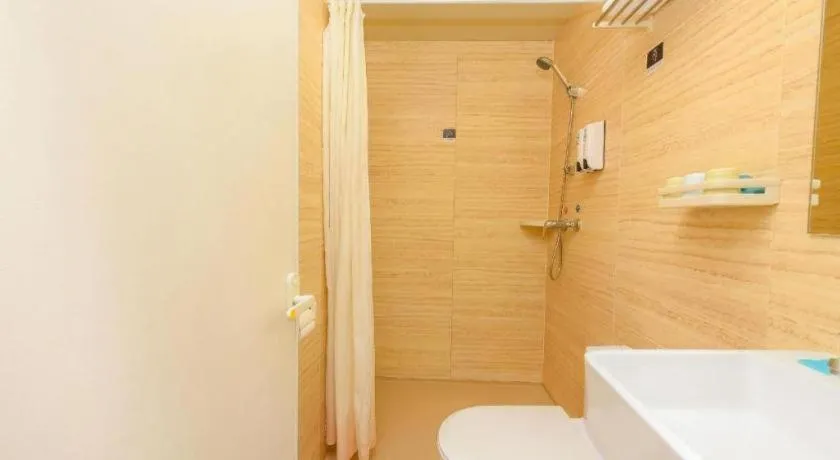 PAI Hotels Shijiazhuang Railway Station West Square