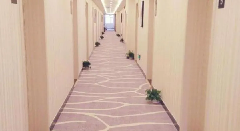 PAI Hotels Shijiazhuang Railway Station West Square