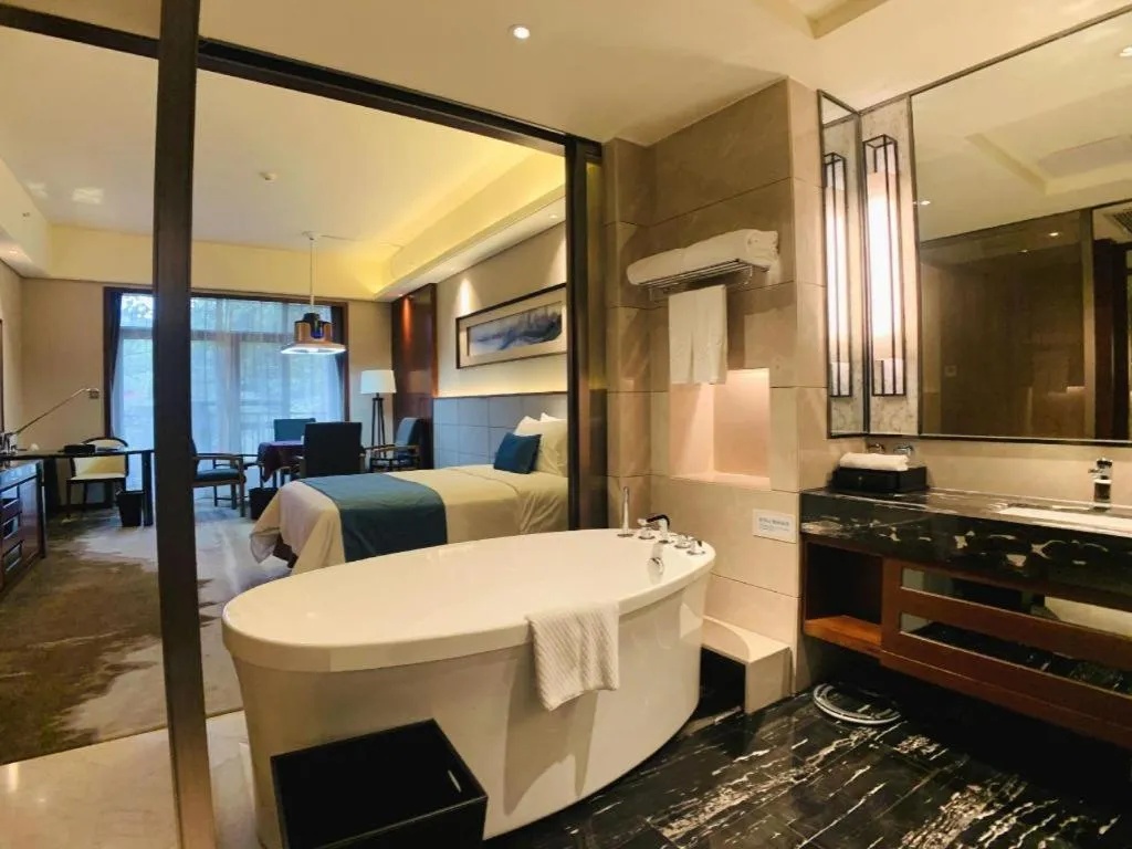 Bed in Country Garden Phoenix Hotel Yiyang