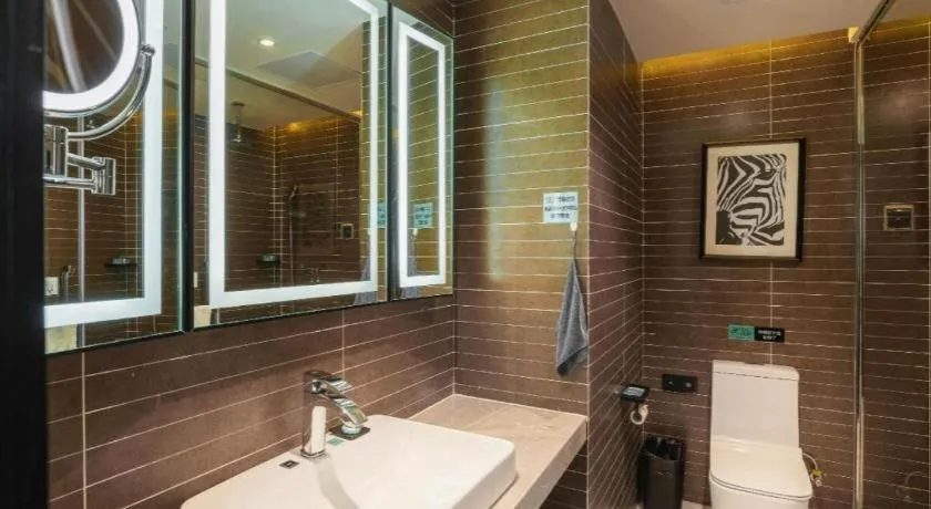 Xana Hotelle Tangshan North Railway Station