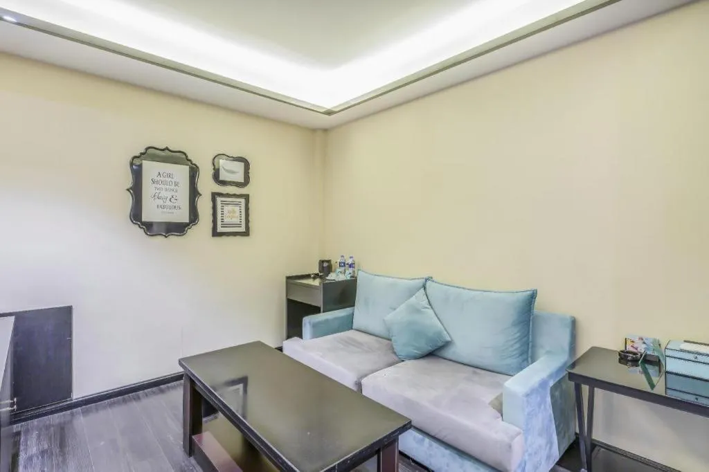 Xana Hotelle Tangshan North Railway Station