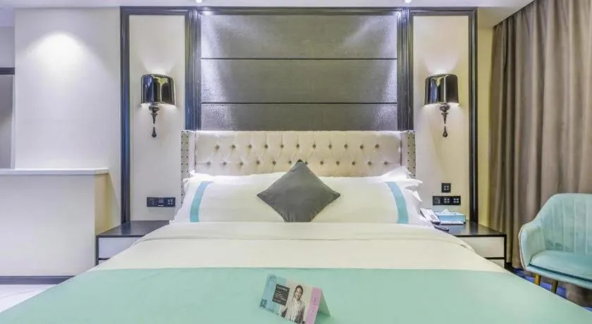 Bed in Xana Hotelle Tangshan North Railway Station