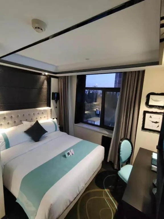 Bed in Xana Hotelle Tangshan North Railway Station