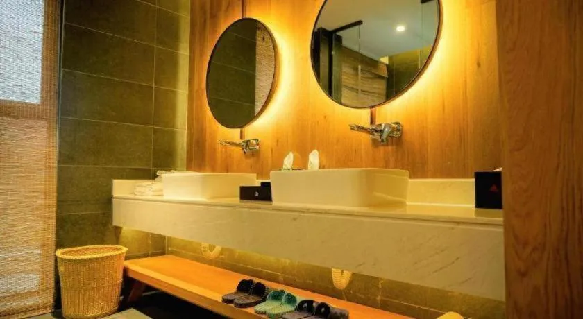 Ramada by Wyndham Guergou