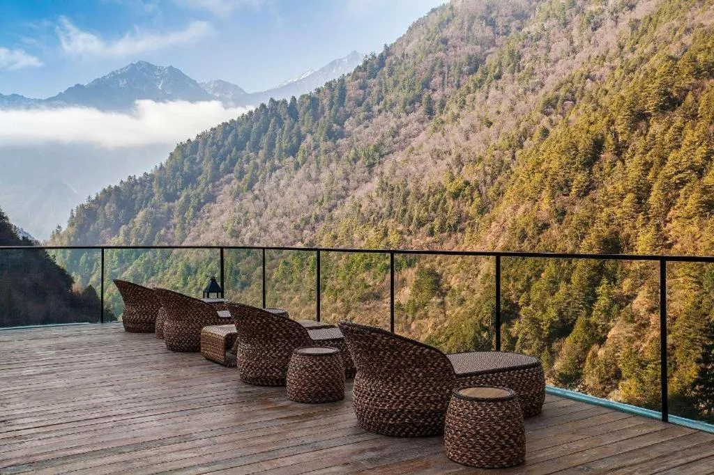 Ramada by Wyndham Guergou