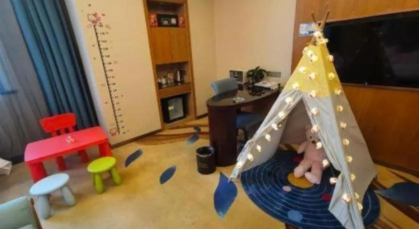 Ramada by Wyndham Taixing