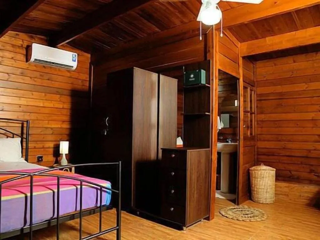 Bed in Ma-Oya Retreat