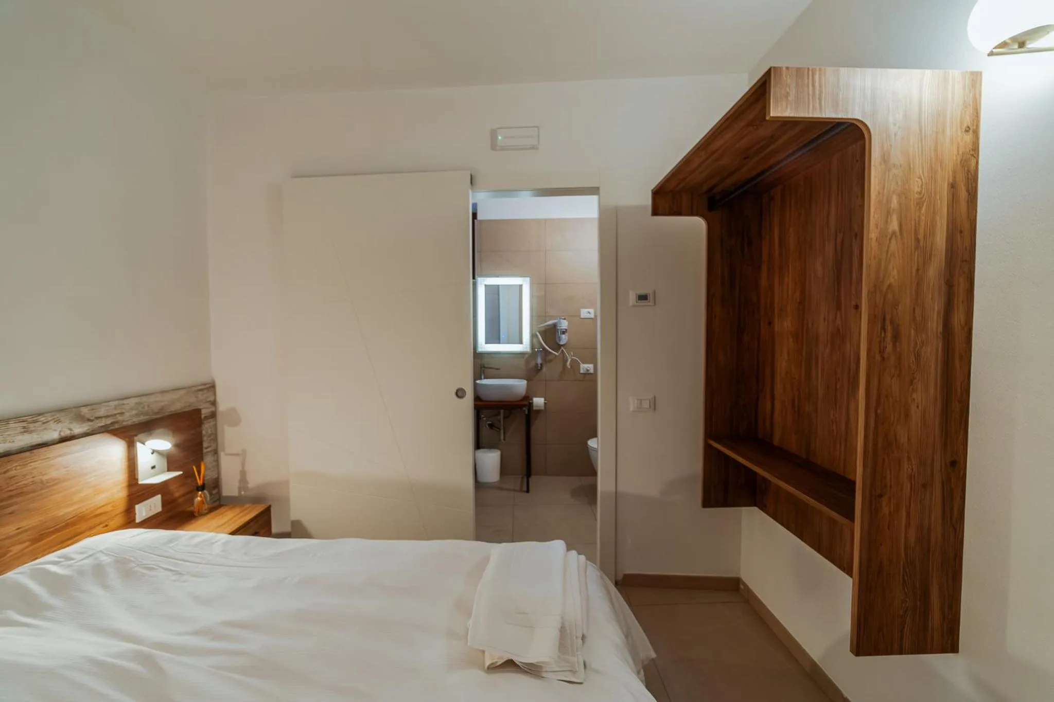 Bedroom, Bed in Hotel Alla Sosta