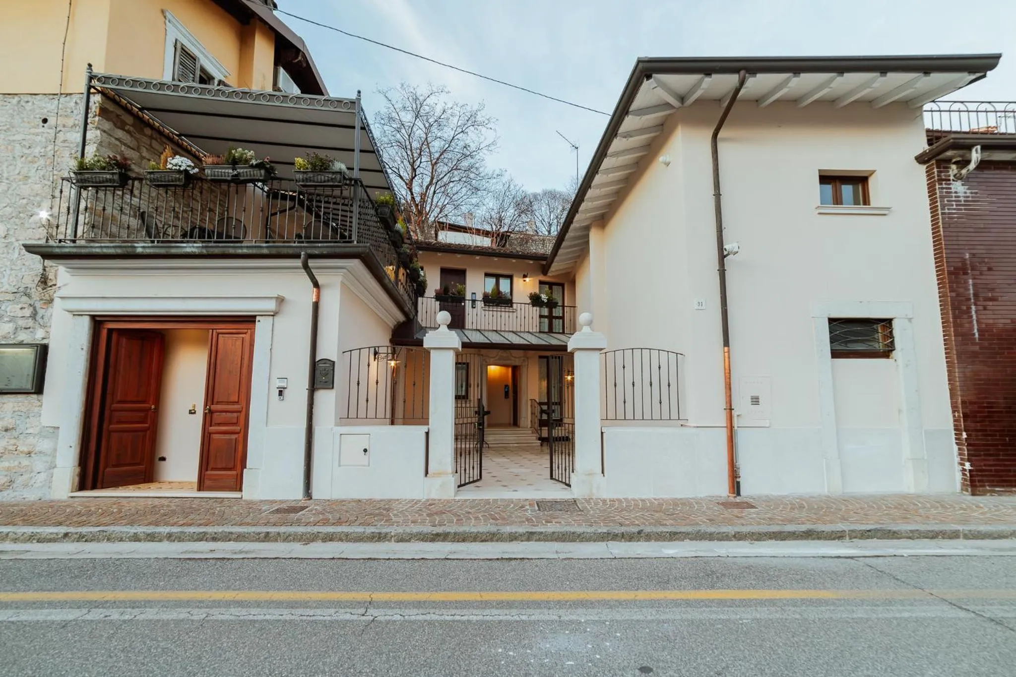 Property building in Hotel Alla Sosta