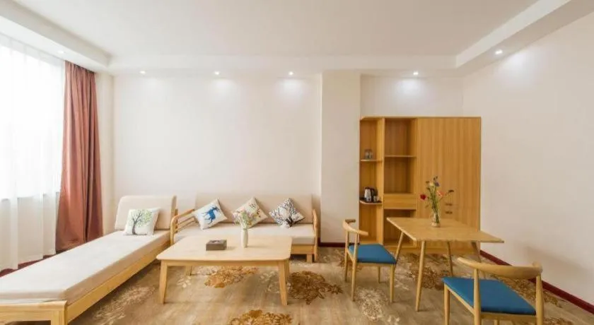 Bed in Guilin Wanjing Hotel