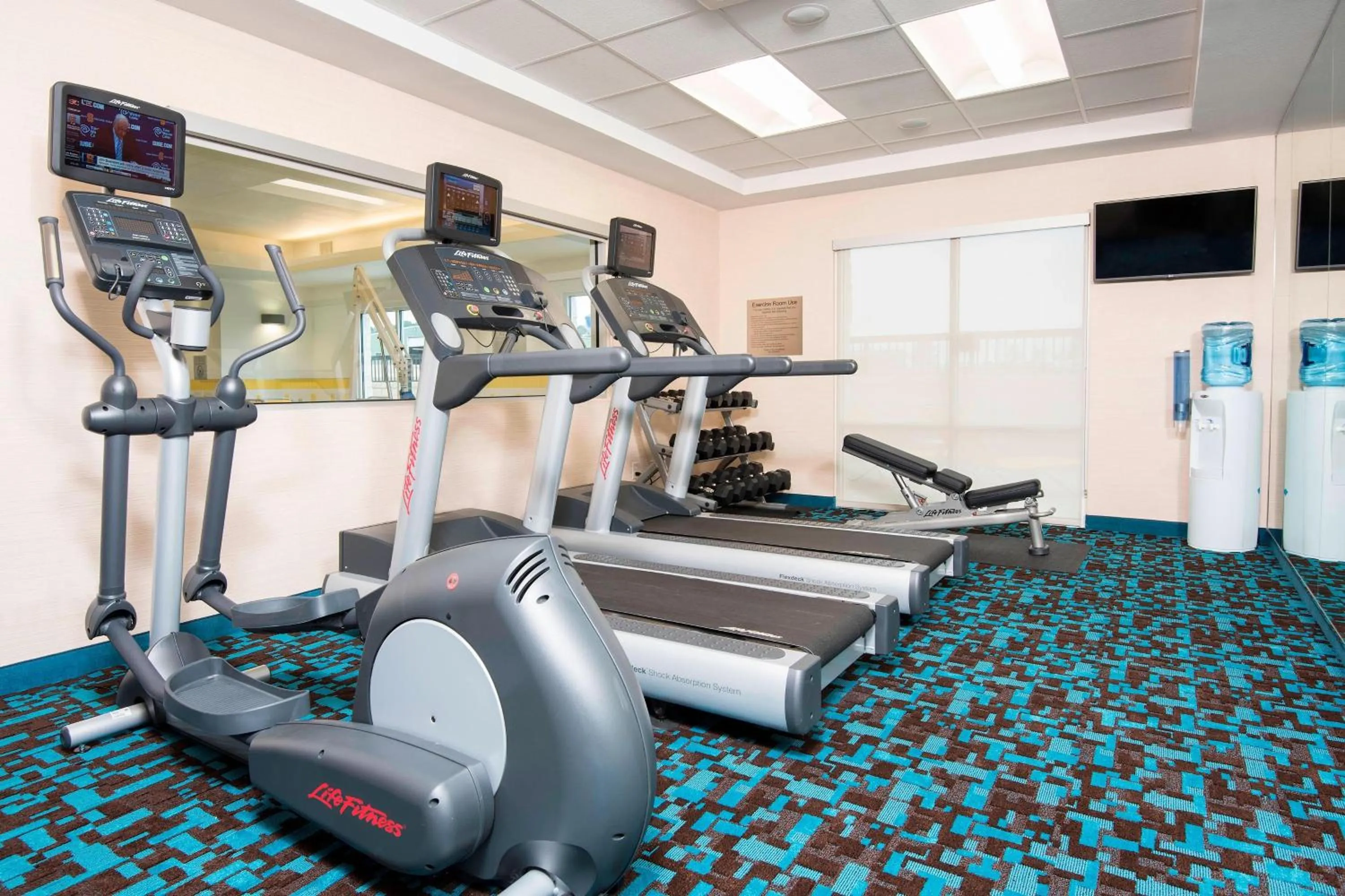 Fitness centre/facilities in Fairfield Inn & Suites by Marriott Fredericksburg Texas