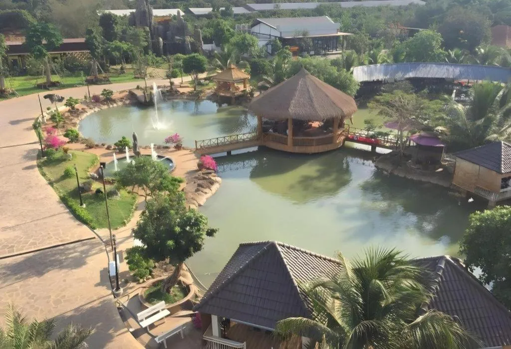 SPRING GARDEN HOTEL LK