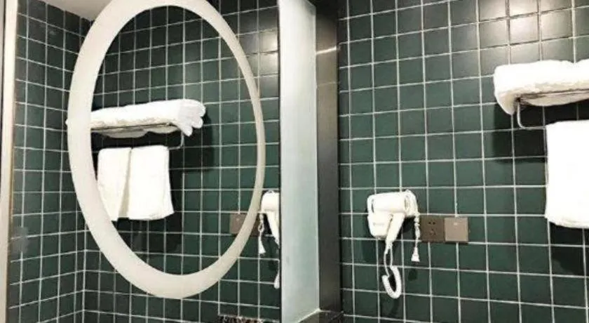 Urban Garden Hotel Chengyang District Government Liuting Airport