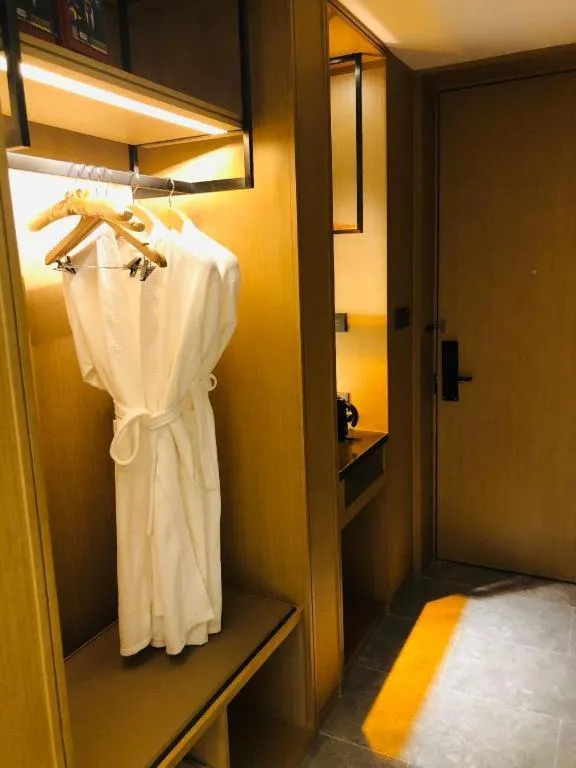 Bed in The Hotel V Nanjing Lishui