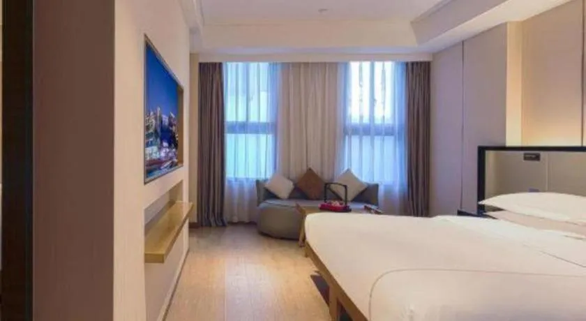 Bed in The Hotel V Nanjing Confucius Temple