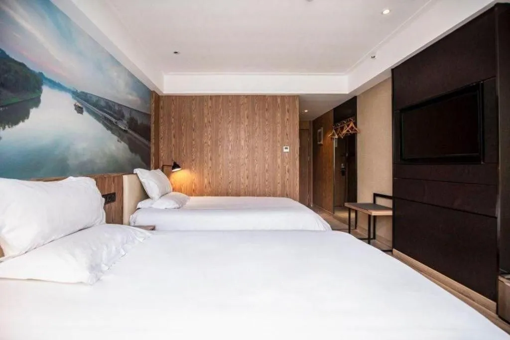 Bed in Starway Hotel(Shuiximen Street,Nanjing)