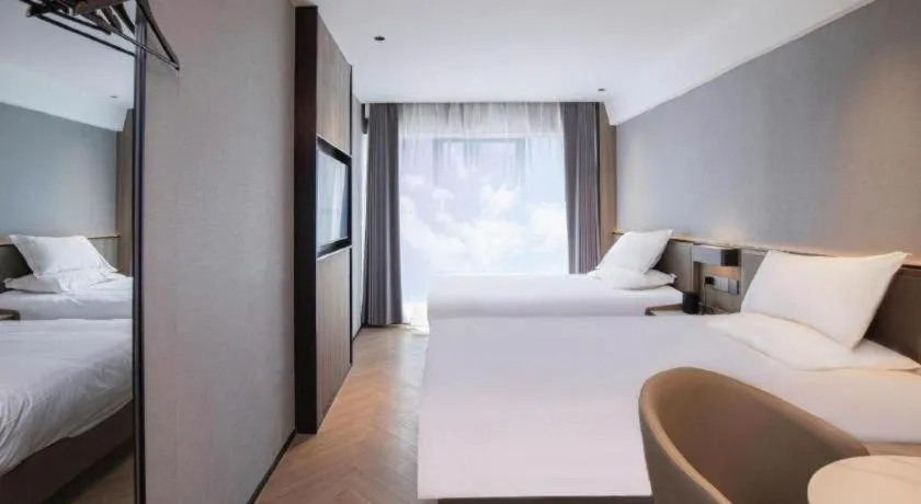 Bed in Starway Hotel(Shuiximen Street,Nanjing)