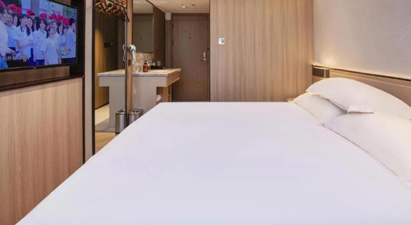 Bed in Starway Hotel(Shuiximen Street,Nanjing)