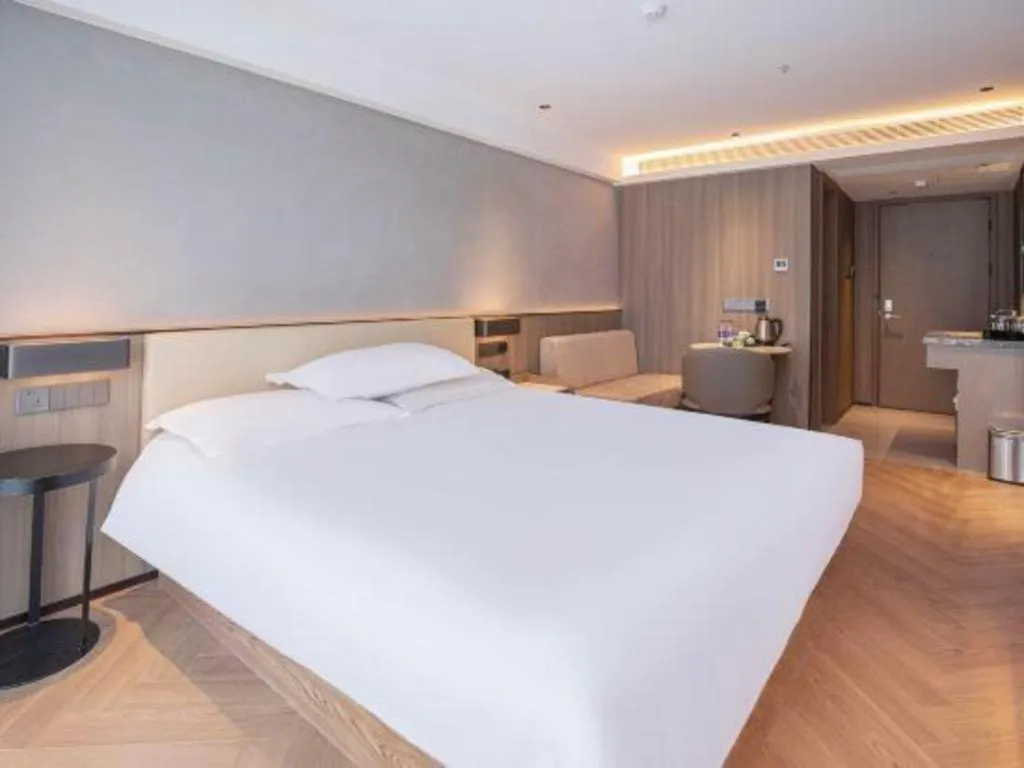 Bed in Starway Hotel(Shuiximen Street,Nanjing)