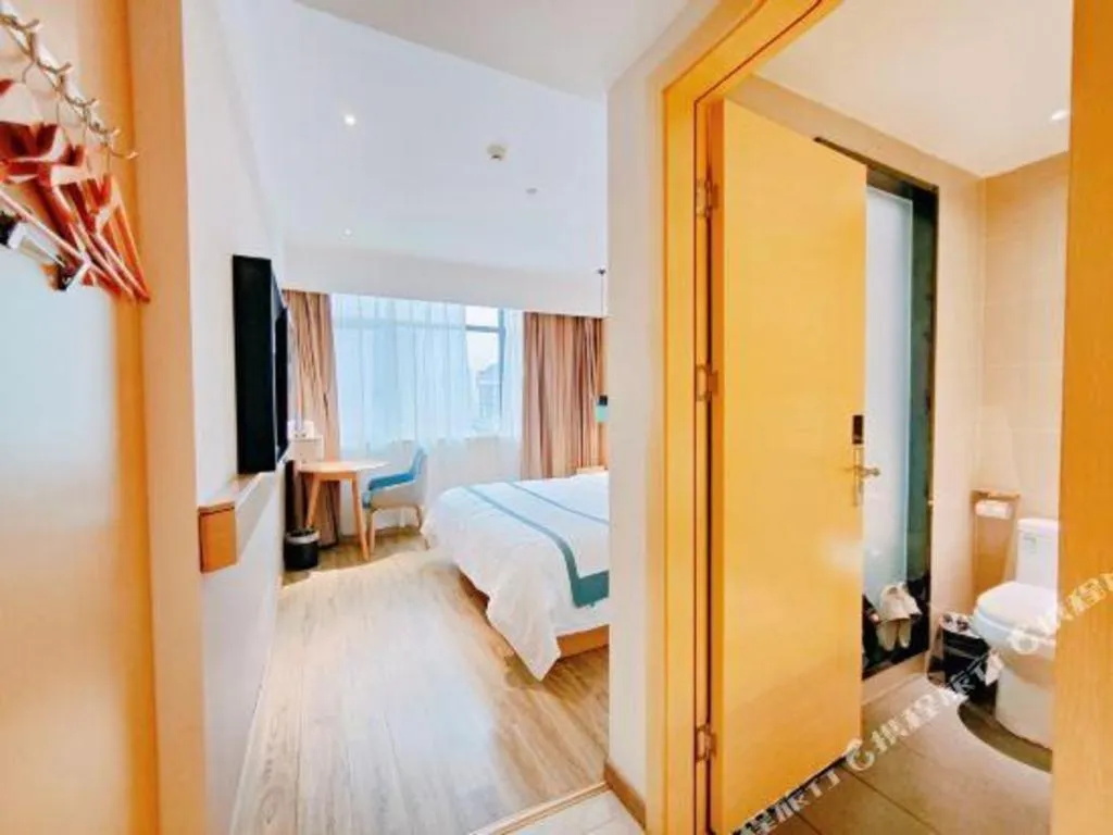 Bed in City Comfort Inn Changsha Huangxing Avenue Airport Longhua Metro Station