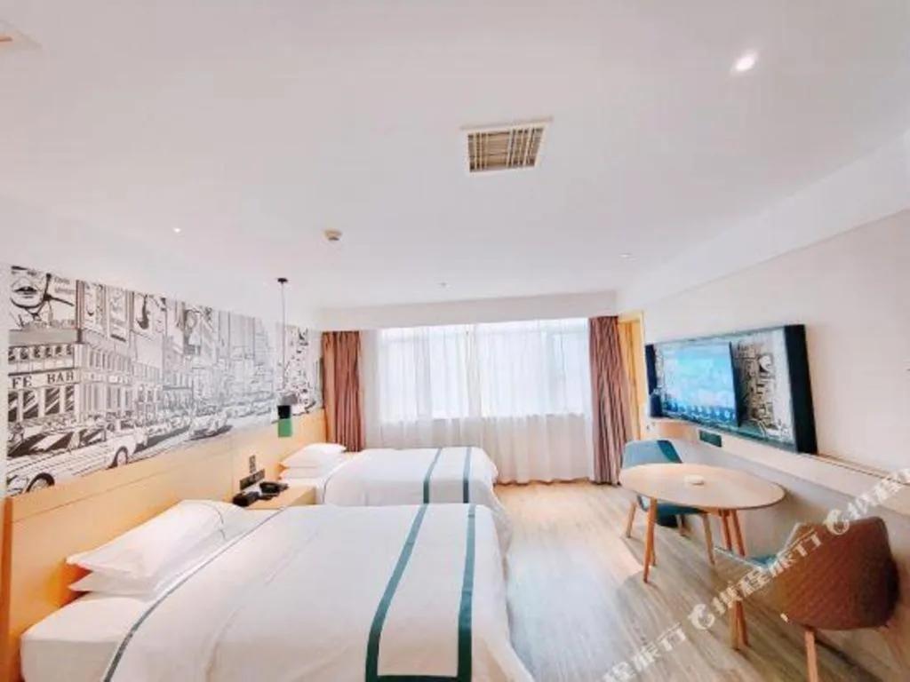 Bed in City Comfort Inn Changsha Huangxing Avenue Airport Longhua Metro Station