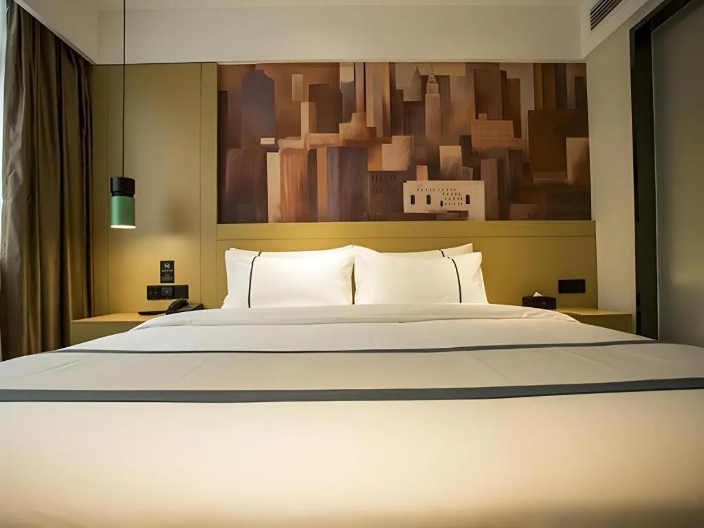 Bed in City Comfort Inn Changsha Huangxing Avenue Airport Longhua Metro Station