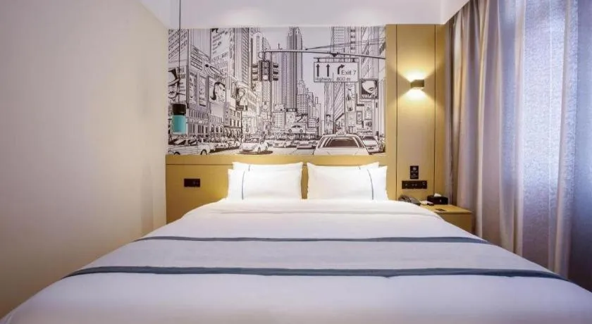 Bed in City Comfort Inn Xingtai Wanda