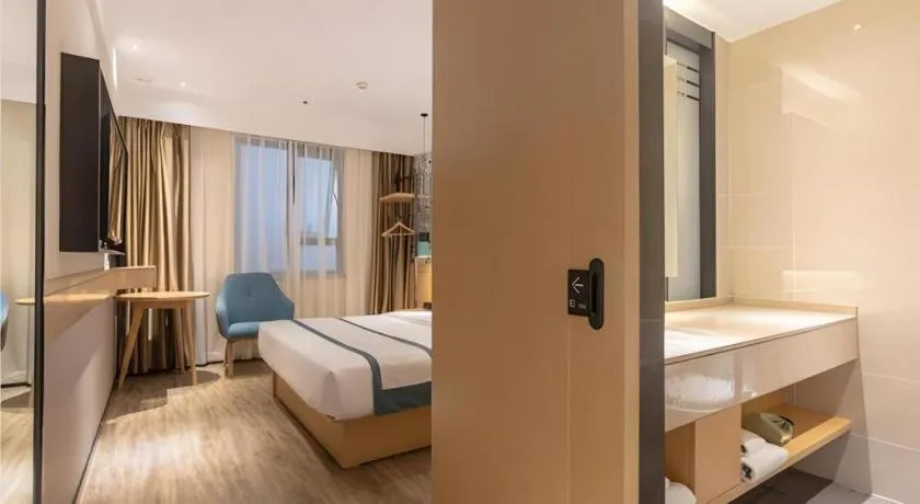 Bed in City Comfort Inn Xingtai Wanda