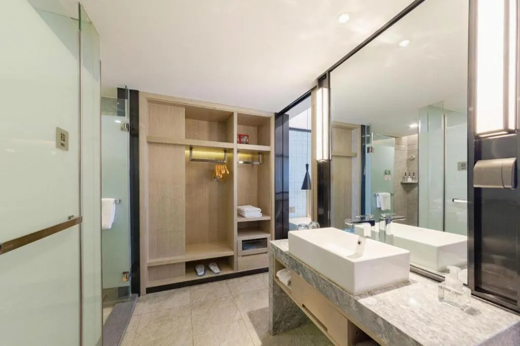 Echarm Hotel Wuhan Huangpi Xiangyang Avenue