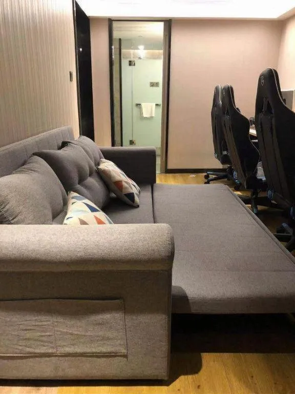 Echarm Hotel Wuhan Huangpi Xiangyang Avenue