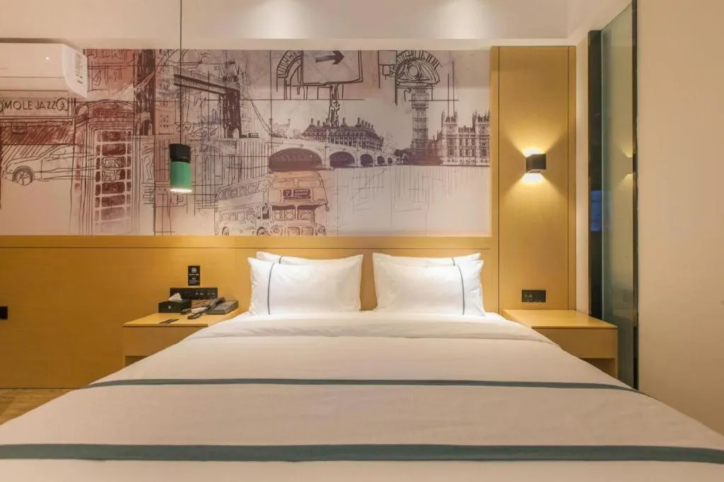 Bed in City Comfort Inn Wuhan Tianhe Airport Outlets