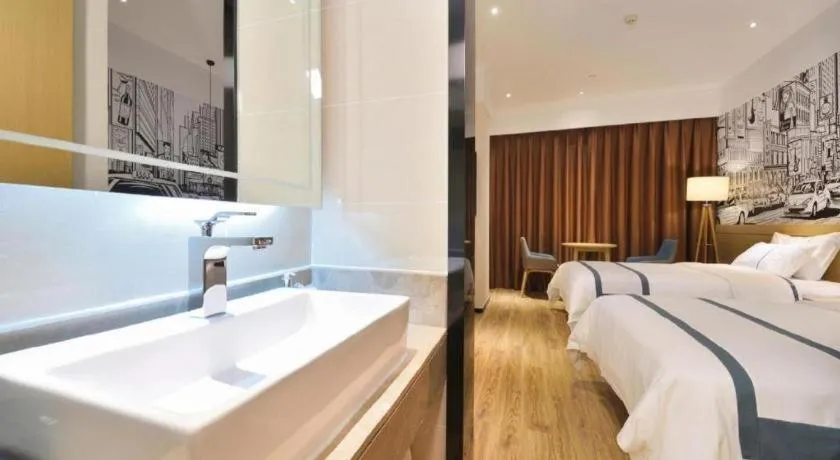 Bed in City Comfort Inn Wuhan Tianhe Airport Outlets