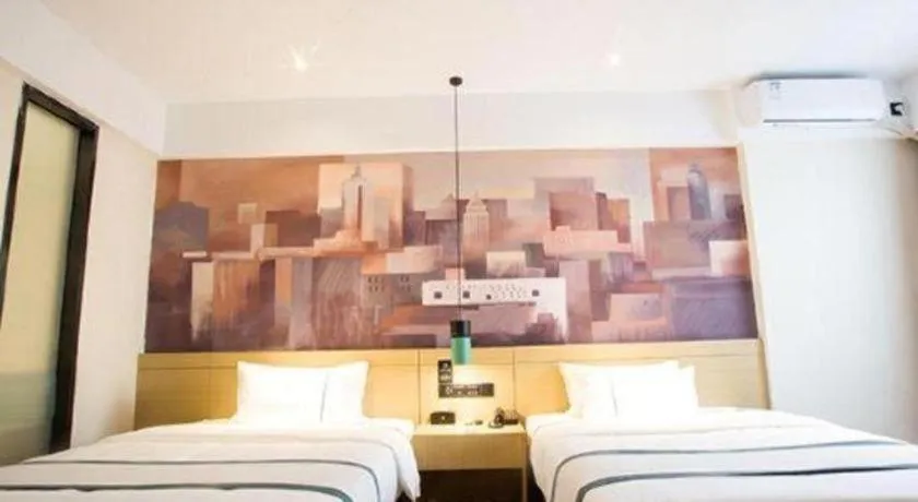 Bed in City Comfort Inn Dongguan Liaobu Jingtai Jiarong Shopping Plaza