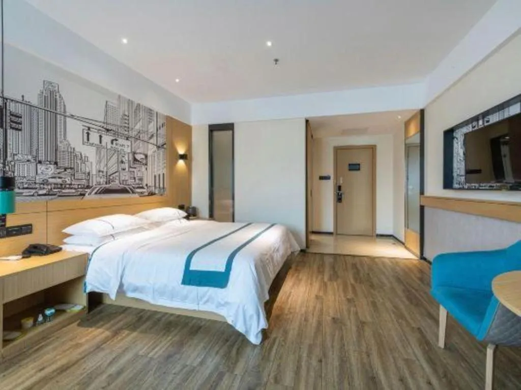 Bed in City Comfort Inn Dongguan Liaobu Jingtai Jiarong Shopping Plaza