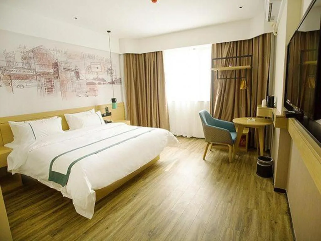 Bed in City Comfort Inn Dongguan Liaobu Jingtai Jiarong Shopping Plaza