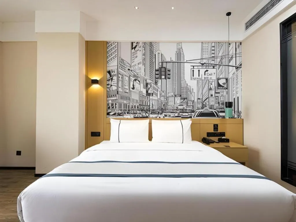 Bed in City Comfort Inn Chengdu Dongjiao Memory