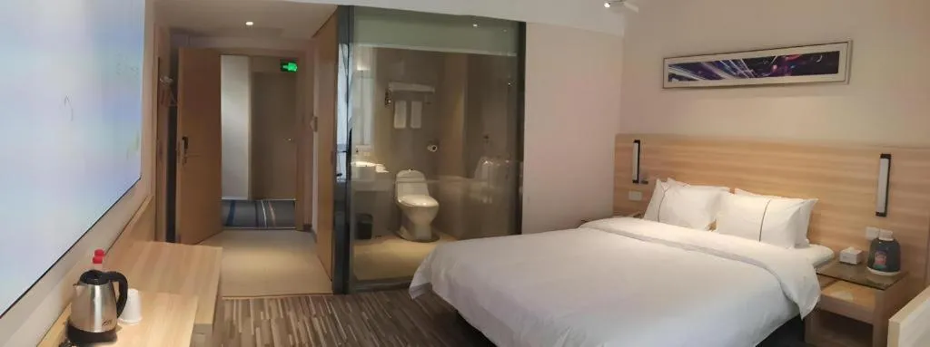 Bed in City Comfort Inn Wuhan Qingshan Jianshi Qingyiju Metro Station