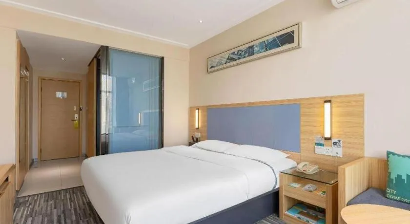 Bed in City Comfort Inn Wuhan Qingshan Jianshi Qingyiju Metro Station