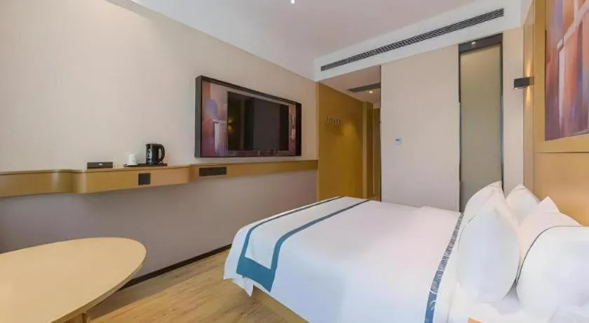 Bed in City Comfort Inn Kunming Qianxing Road Dashanghui Children's Hospital