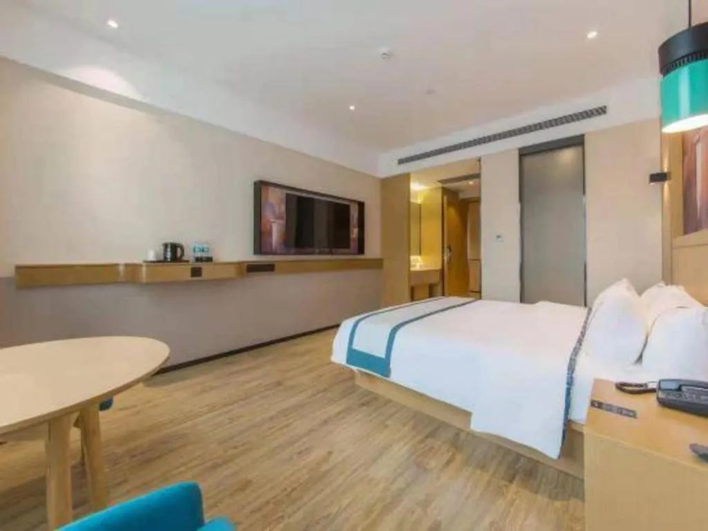 Bed in City Comfort Inn Kunming Qianxing Road Dashanghui Children's Hospital