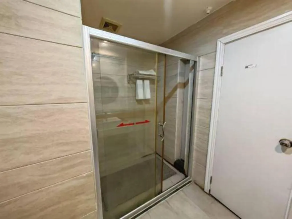 Borrman Hotel Shaoguan Century East Street Fengcai Building